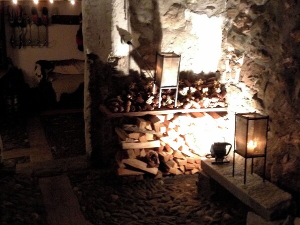 Interior - CHASA VEGLIA, (Sent) by Interhome (Sent)
