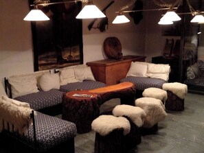 Interior - CHASA VEGLIA, (Sent) by Interhome (Sent)