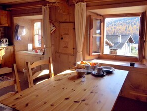 Kitchen / Dining Room - Chasa Pitsch, (Tschierv) by Interhome (Tschierv)