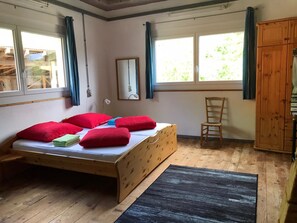Internet - Ferienwohnungen Paclerahof, (Sta. Maria - Santa Maria Val Müstair). by Interhome (Sta. Maria GR)