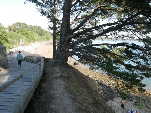 Grande maison d'architecte à 200m de la plage et de la base nautique