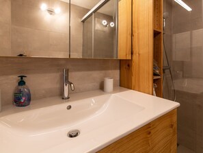 Bathroom - Tschopp, (Samnaun-Compatsch). by Interhome (Samnaun)