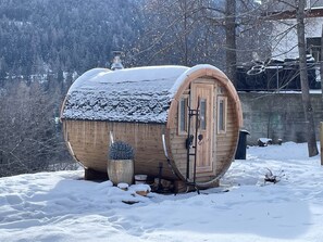 Exterior - Apartment  by Interhome (Scuol)