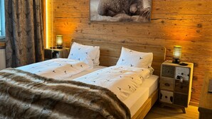 4 bedrooms, Internet - Berg-Bijou Scuol, (Scuol) by Interhome (Scuol)