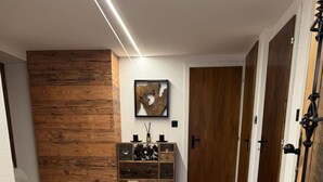 Interior - Berg-Bijou Scuol, (Scuol) by Interhome (Scuol)