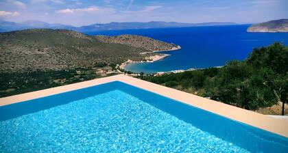 Villa 'Kefali' with Sea View, Wi-Fi and Air Conditioning