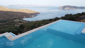 Pool - Villa 'Kefali' with Sea View, Wi-Fi and Air Conditioning (Kavoúsion)