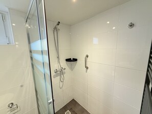 Bathroom - Bungalowpark Simpelveld - Alpha 61 by Interhome (Simpelveld)