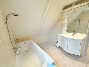 Bathroom - Bungalowpark Simpelveld - Alpha 80 by Interhome (Simpelveld)