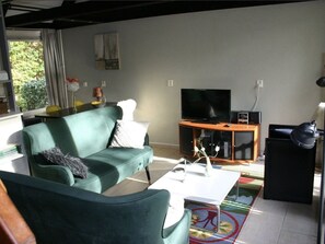 Living area - Bungalowpark Simpelveld - Alpha 63 by Interhome (Simpelveld)