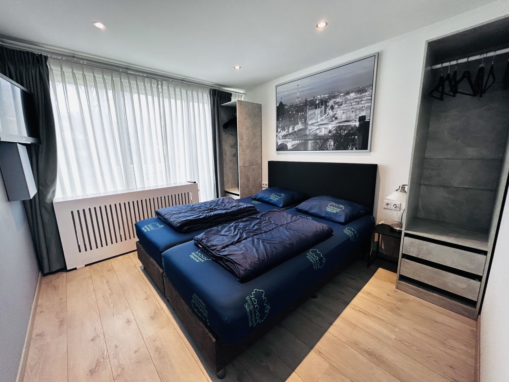 1 bedroom