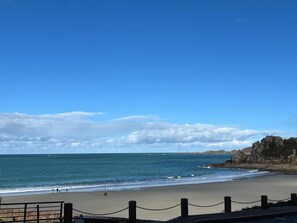 Beach nearby - Holiday Home 'Lost Ar Stang' with Private Garden and Wi-Fi (Pleumeur-Bodou)