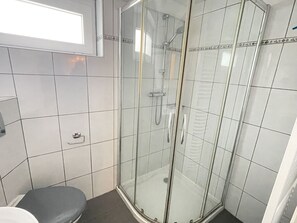 Bathroom - Bungalowpark Simpelveld - Alpha 75 by Interhome (Simpelveld)
