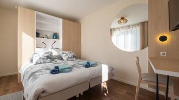 3 Schlafzimmer, Bügeleisen/Bügelbrett, WLAN, Bettwäsche