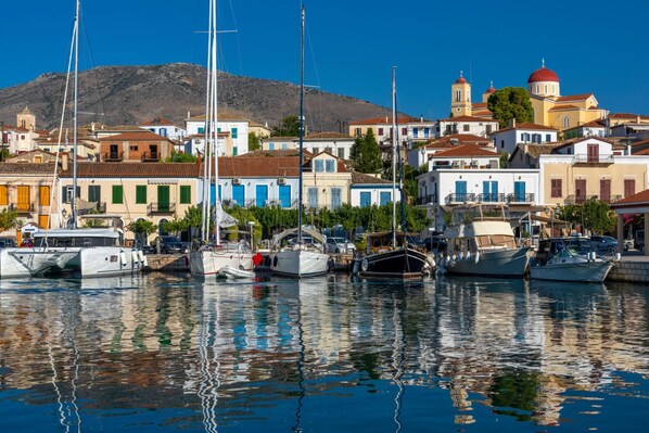 Marina