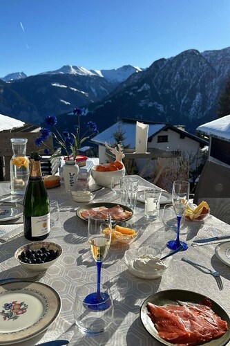 Haus Maran, (Oberurmein). by Interhome