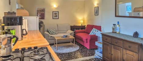 LÀgenhet - utsikt mot bergen | Interiör