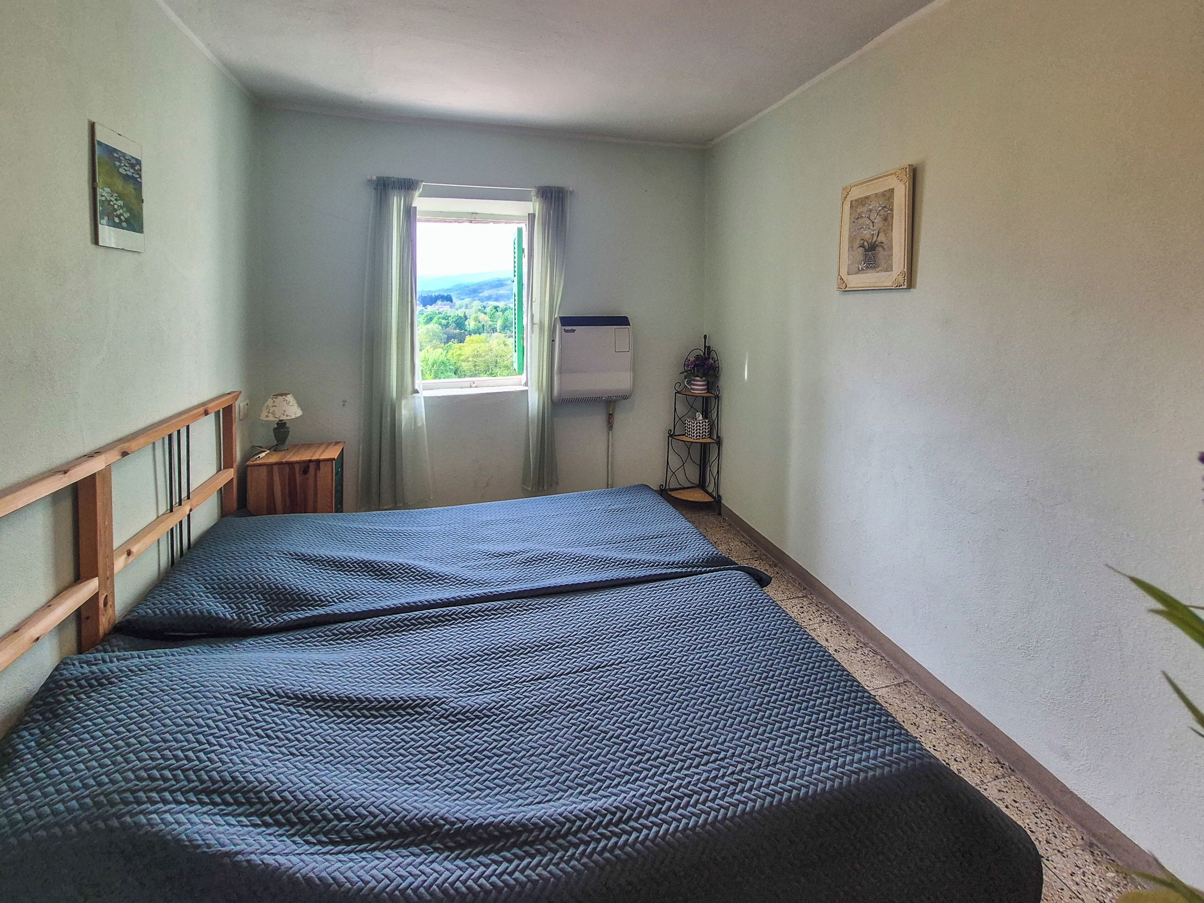 Appart'hôtel, vue colline