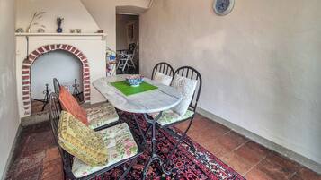 Condo, Hill View | Dining