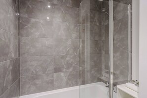 Shower - Host & Stay | Austin House (Norwich)
