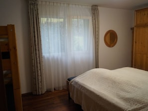 1 Schlafzimmer, Internetzugang