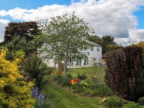 Exterior - Sea Estate House (Littlehampton)