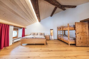1 bedroom, Internet - Wohnung von Schorsch, (Splügen). by Interhome (Splügen)