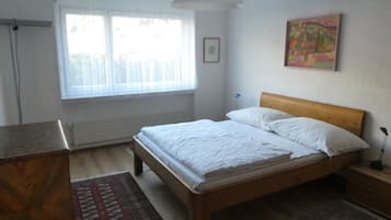 2 bedrooms, Internet