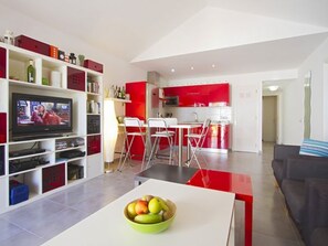 Unclassified image, 3 of 22, button - PLAYA FLAMINGO B by Interhome (Playa Blanca)