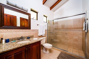 Shower - Ocean-View Townhouse | Pool | Walk to Playa Prieta – Villas Catalina 15 (Potrero)