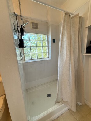 Shower, hair dryer, towels, soap - Cozy Private 1BR in the Heart of 5 Points (Denver)