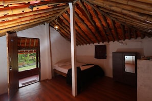 Double Room - Sakleshpur Calm Stay (Alur)