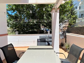 Outdoor dining - Azahara En Suite by Casasol by Interhome (Nerja)