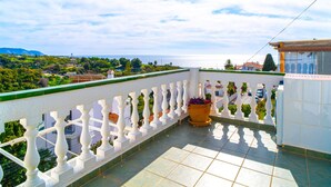 Unclassified image, 5 of 34, button - Apartment  by Interhome (Nerja)