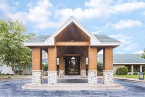 Exterior - Super Davneport Inn & Suite (davenport)