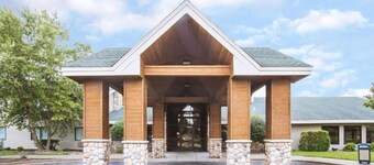 Super Davneport Inn & Suite
