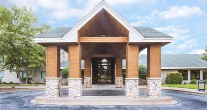 Super Davneport Inn & Suite