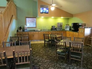 Reception - Super Davneport Inn & Suite (davenport)