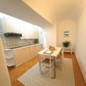 Dining - De Vivo Realty - The Colombo Positano (Positano)