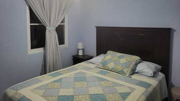 3 bedrooms, WiFi, bed sheets