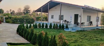 Cozy 2BHK Farm House Villa with Swim Pool and Rain Dance  Near Bor Tiger Reserve