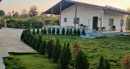 Cozy 2BHK Farm House Villa with Swim Pool and Rain Dance Near Bor Tiger Reserve