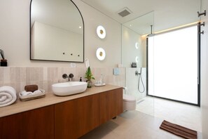 Hair dryer, towels - Chianti 2BR Luxury Villa in the Heart of Bingin (South Kuta)