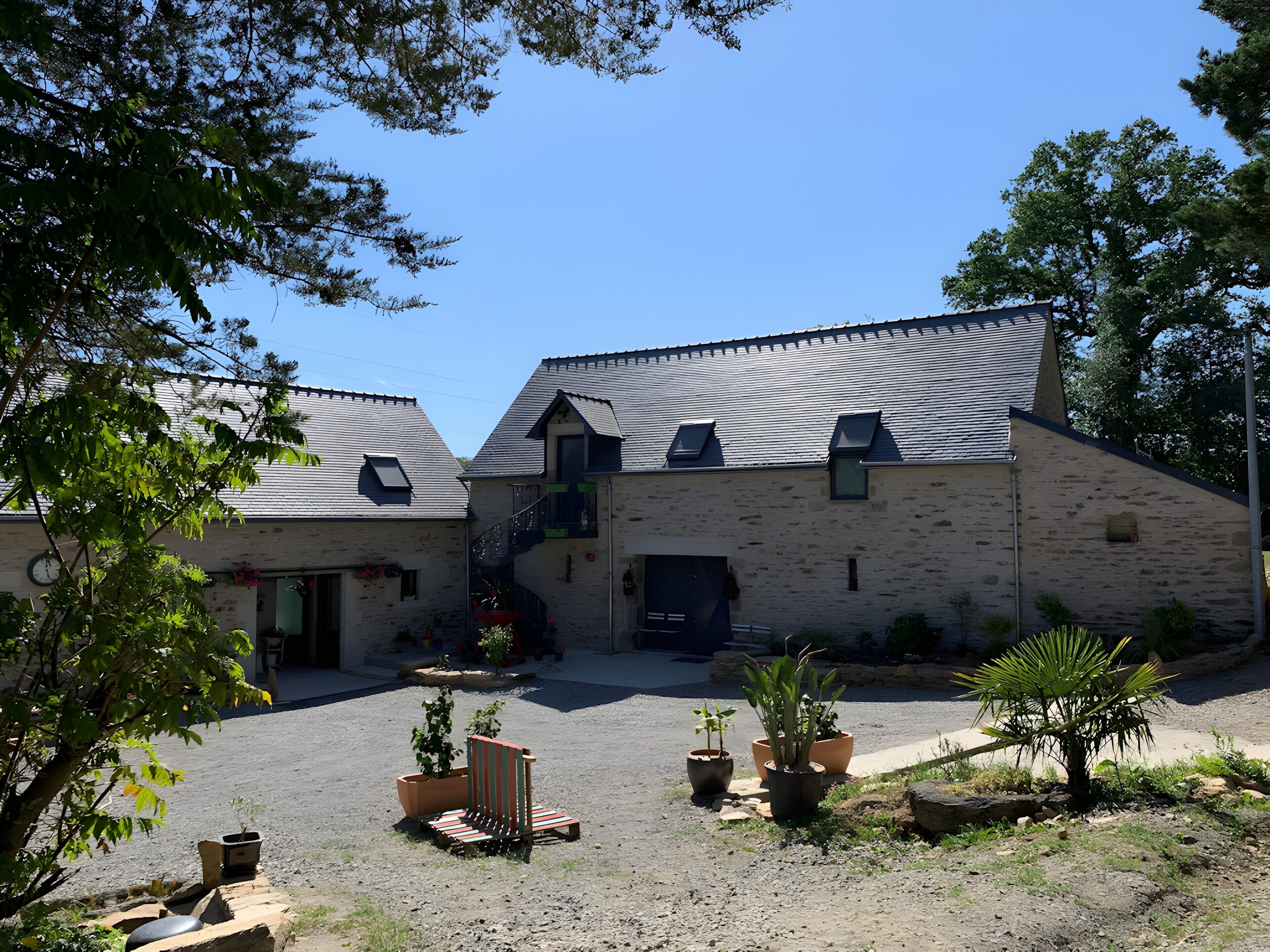 Extérieur