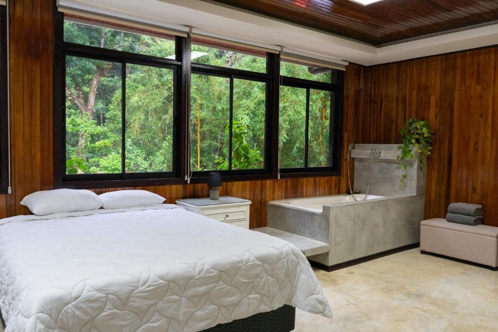 Deluxe Twin Room, Garden View