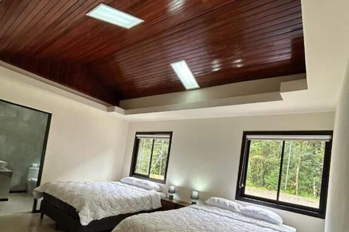 Twin Room, Garden View | In-room safe, blackout drapes, free WiFi, wheelchair access