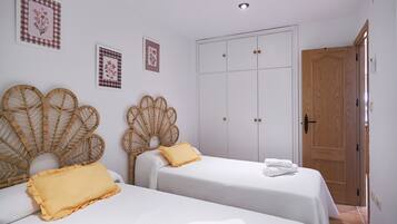 2 Schlafzimmer, Bügeleisen/Bügelbrett, WLAN, Bettwäsche