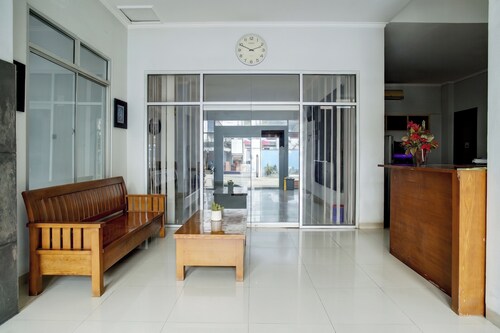 Hotel O near Palembang Square Mall form