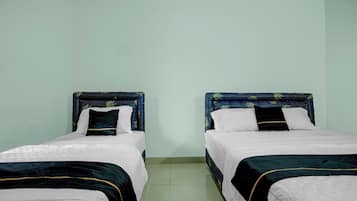Family Studio | Premium bedding, free WiFi, bed sheets