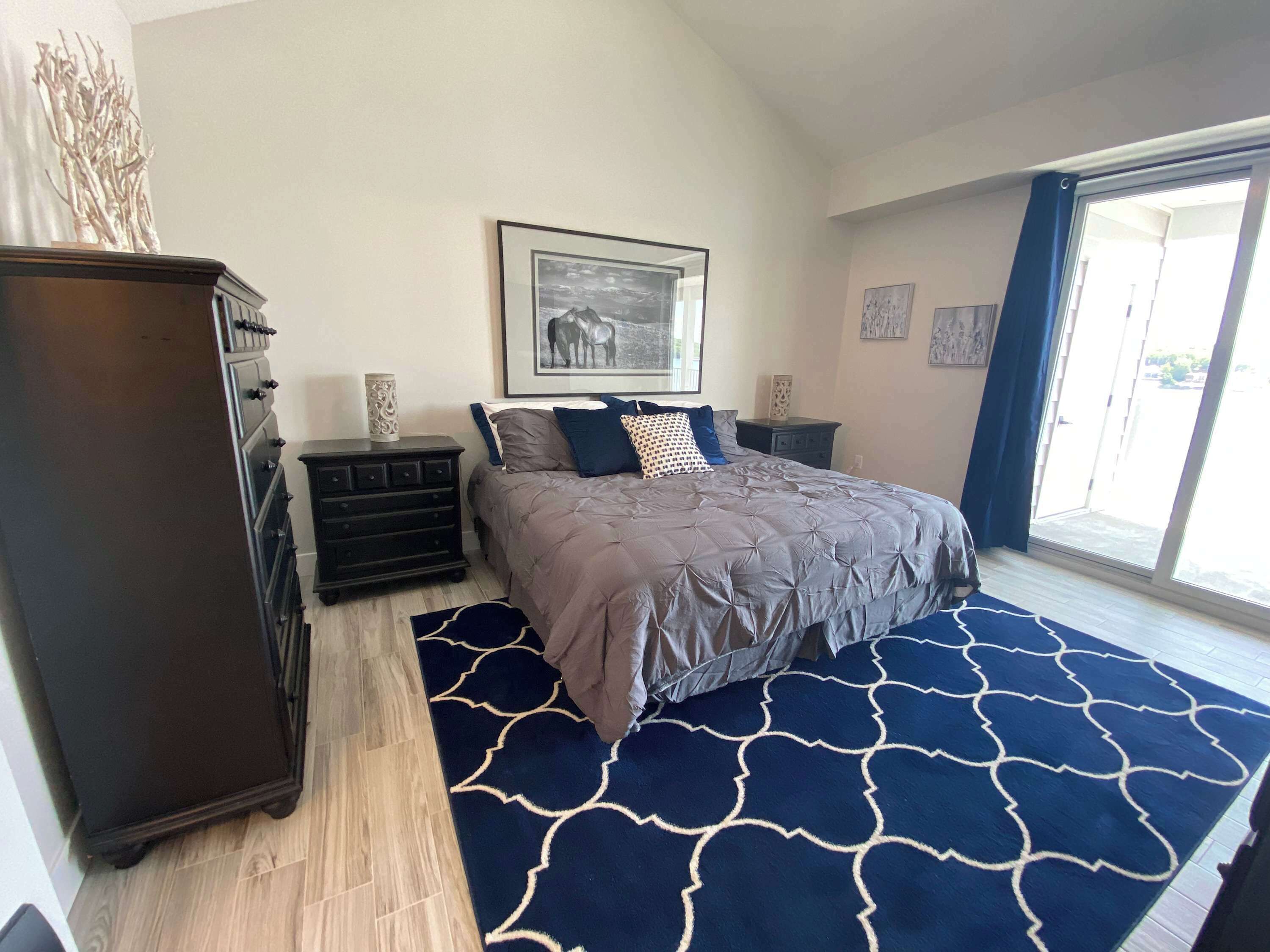 4 bedrooms, WiFi, bed sheets